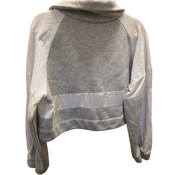 Urban Outfitters SMALL Cropped Fleece Half Zip Pullover Sweatshirt Gray EUC - Picture 2 of 6